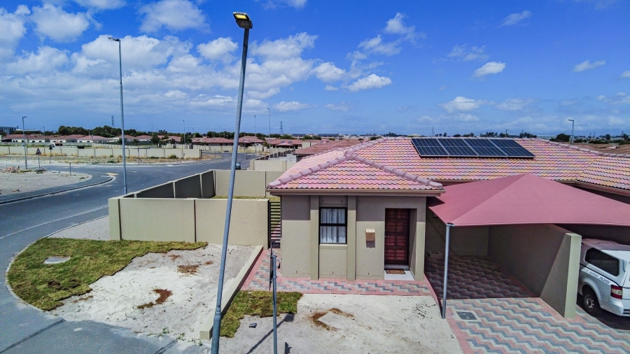 To Let 3 Bedroom Property for Rent in Stellendale Western Cape
